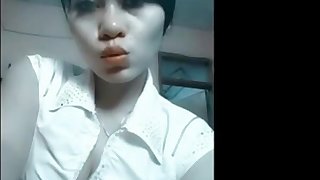 Sexy indonesian girl fucking with lover at hotel